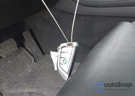 2020 BMW X7 xDrive40I z USA, uszkodzony, nr VIN 5UXCW2C04L9B40606